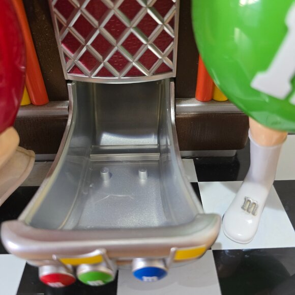 Vintage M&M's Rock 'N Roll Cafe Jukebox Candy Dispenser - Picture 7 of 7